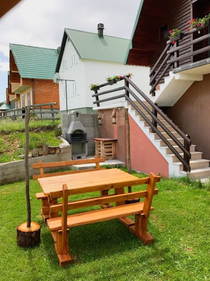 Апартаменты Sun Village Apartments Zabljak Жабляк-16
